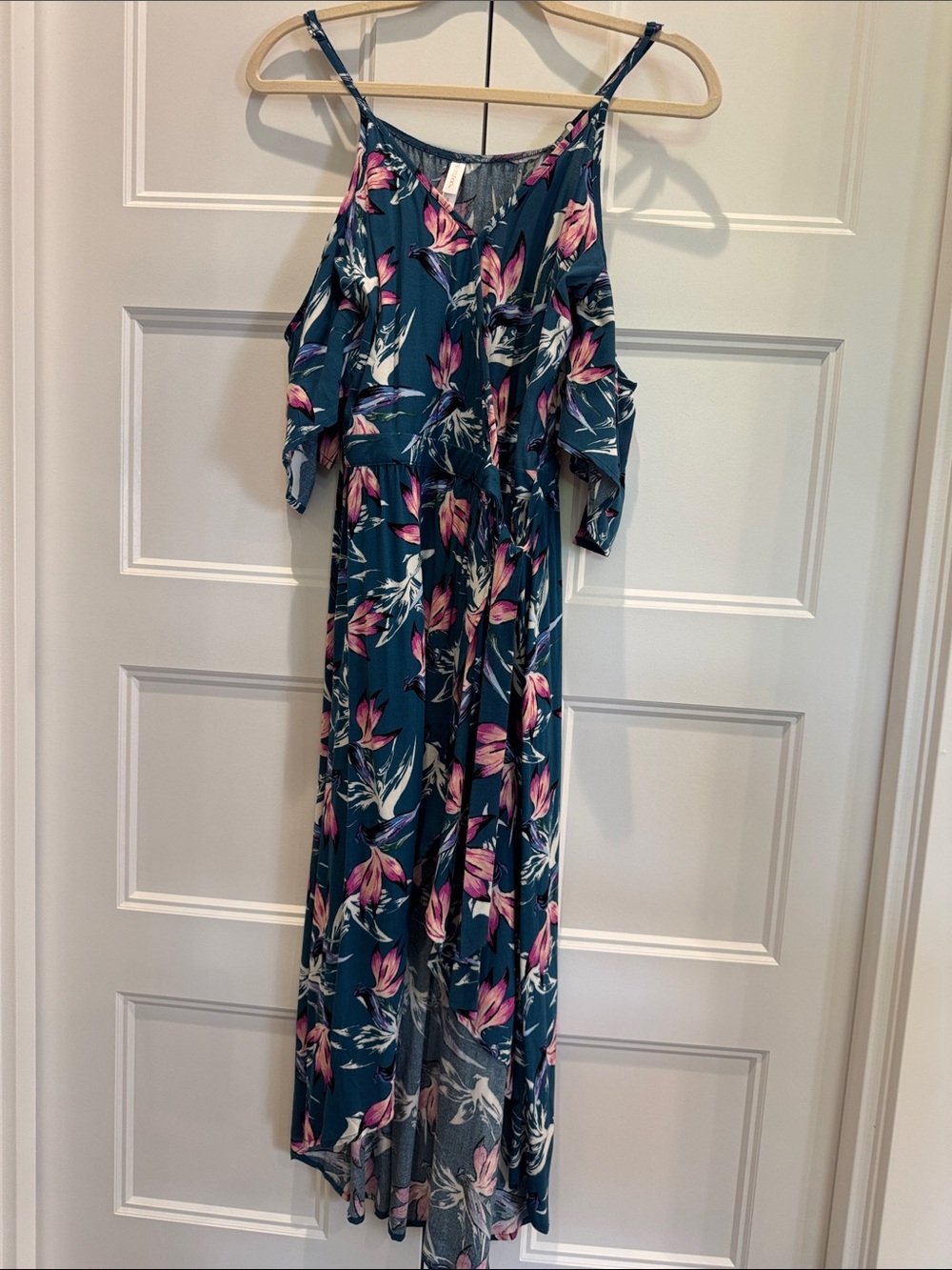 Xhilaration Hawaiian dress